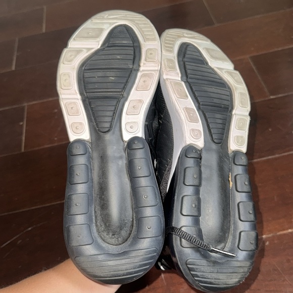 Nike Women’s Shoes Air Max 270 Shoes Black Size 8 - Picture 3 of 5